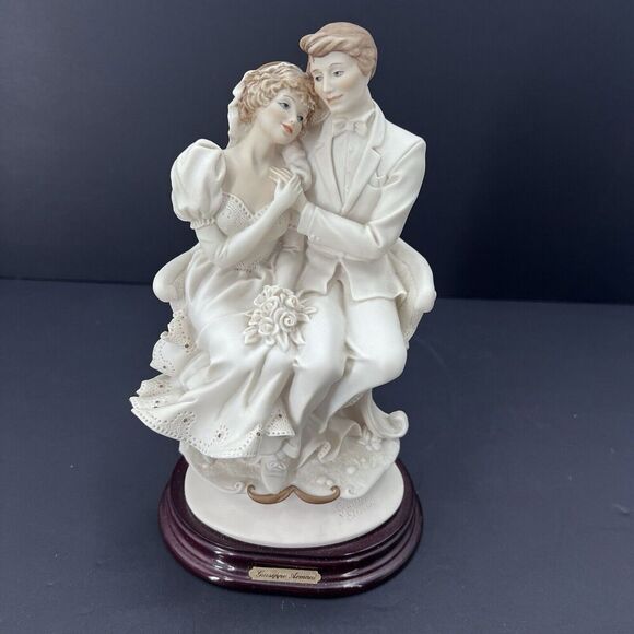 Giuseppe Armani Florence #0189F Bride And Groom Garden Wedding - Picture 1 of 10